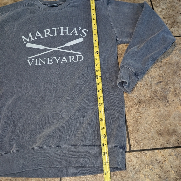 Martha's Vineyard Medium Sweatshirt Unisex - Picture 2 of 5
